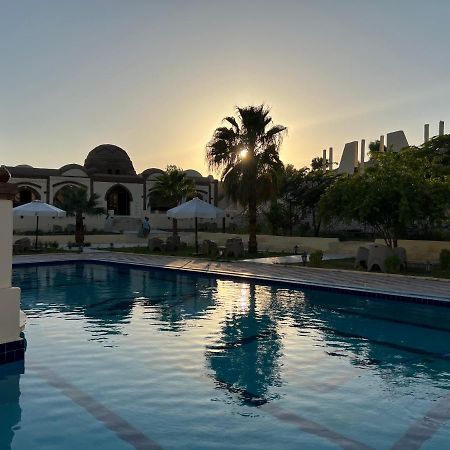 Elphardous Oasis Hotel Luxor Bagian luar foto