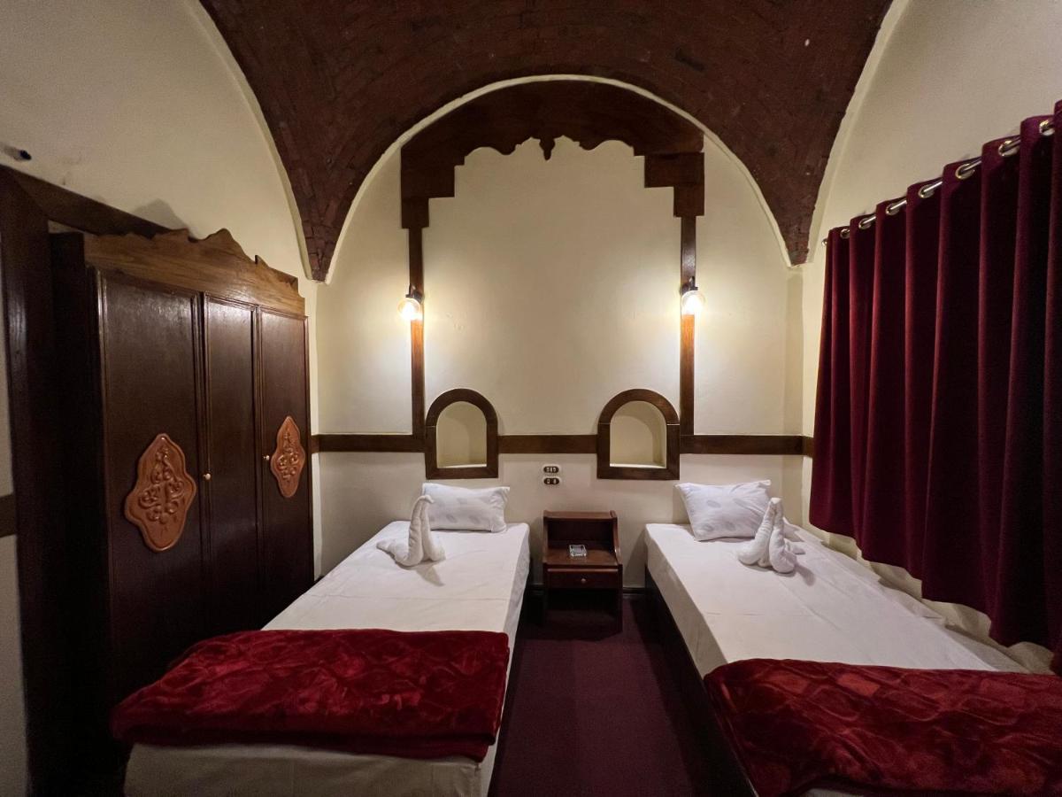 Elphardous Oasis Hotel Luxor Bagian luar foto